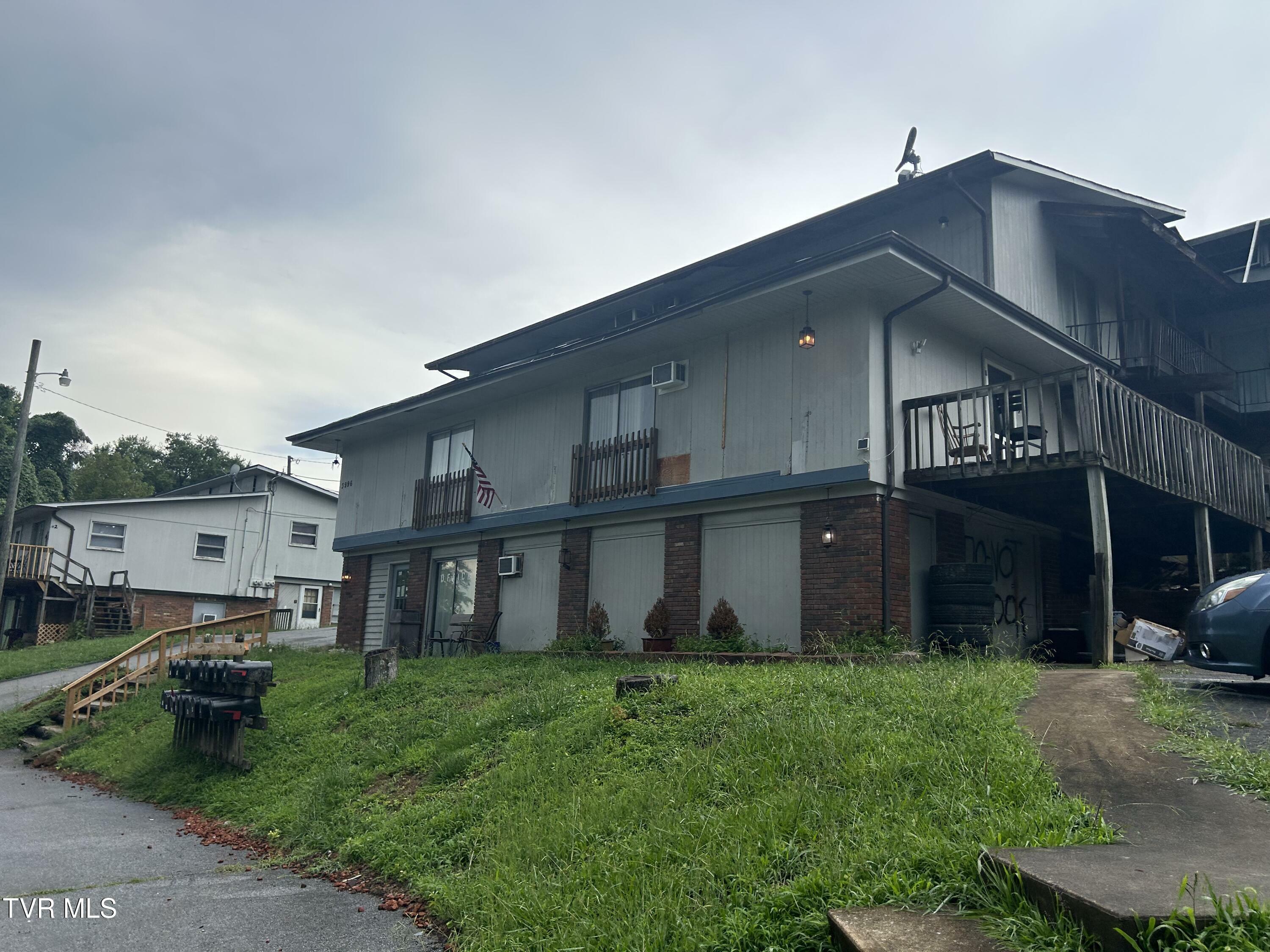 Property Photo:  3996 Memorial Boulevard  TN 37664 