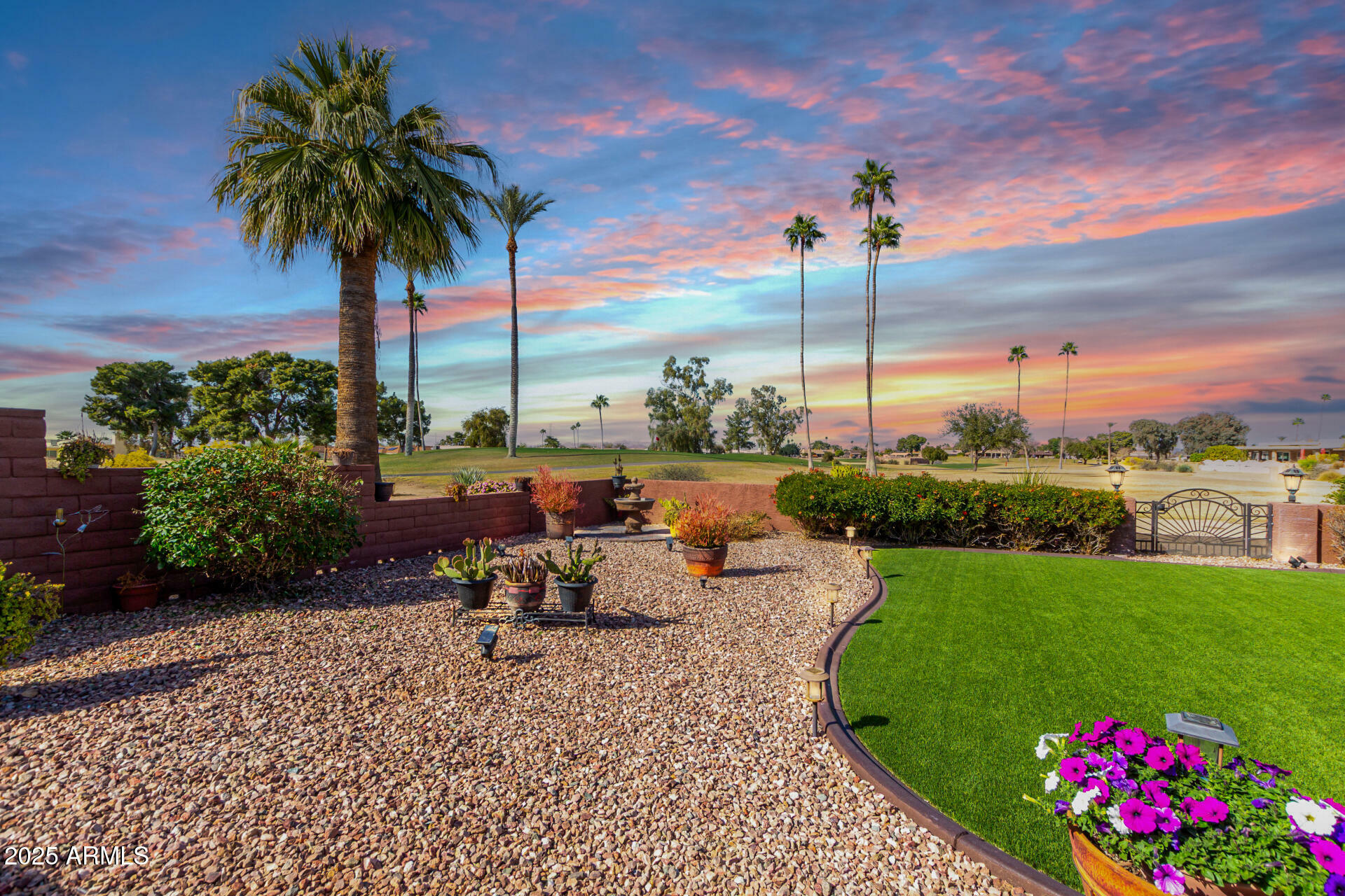 Property Photo: 11010 W Acacia Drive AZ 85373