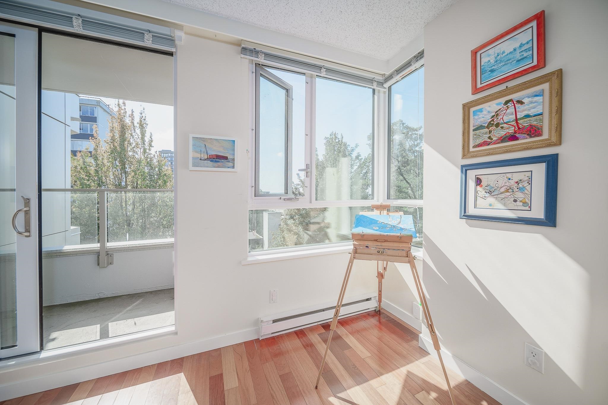 Property Photo:  1345 Burnaby Street 501  BC V6E 1R2 