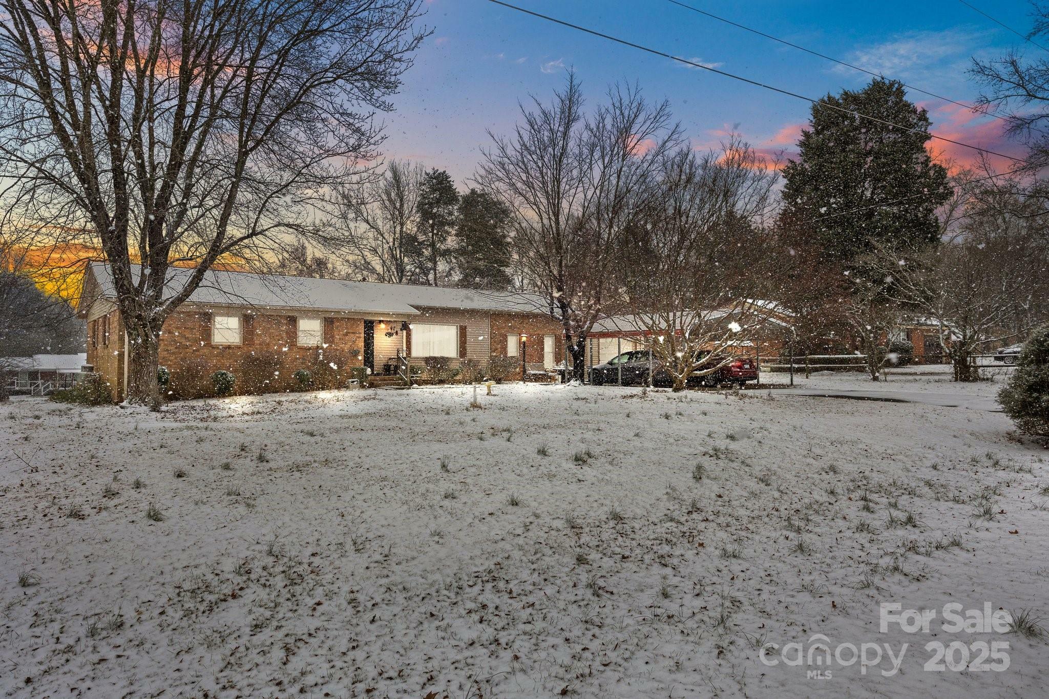 Property Photo:  5311 Agner Drive  NC 28146 