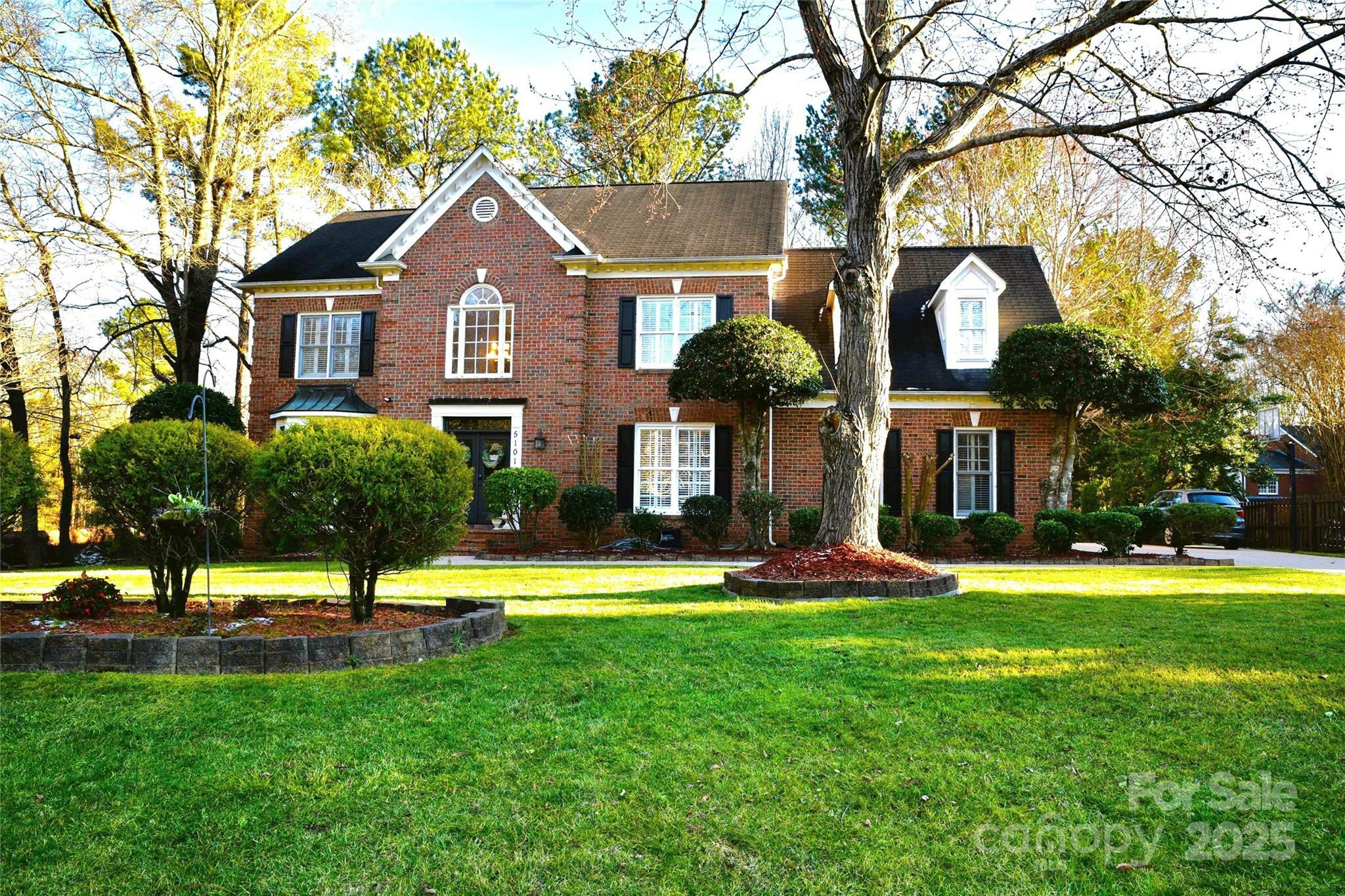 5101 Belicourt Drive  Charlotte NC 28277 photo