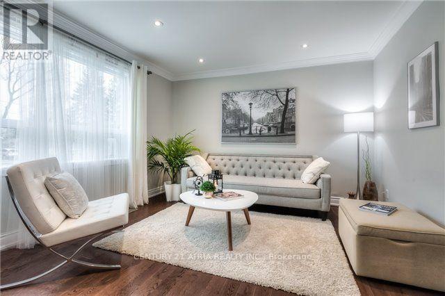 Property Photo:  79 Cartier Crescent  ON L4C 2N3 