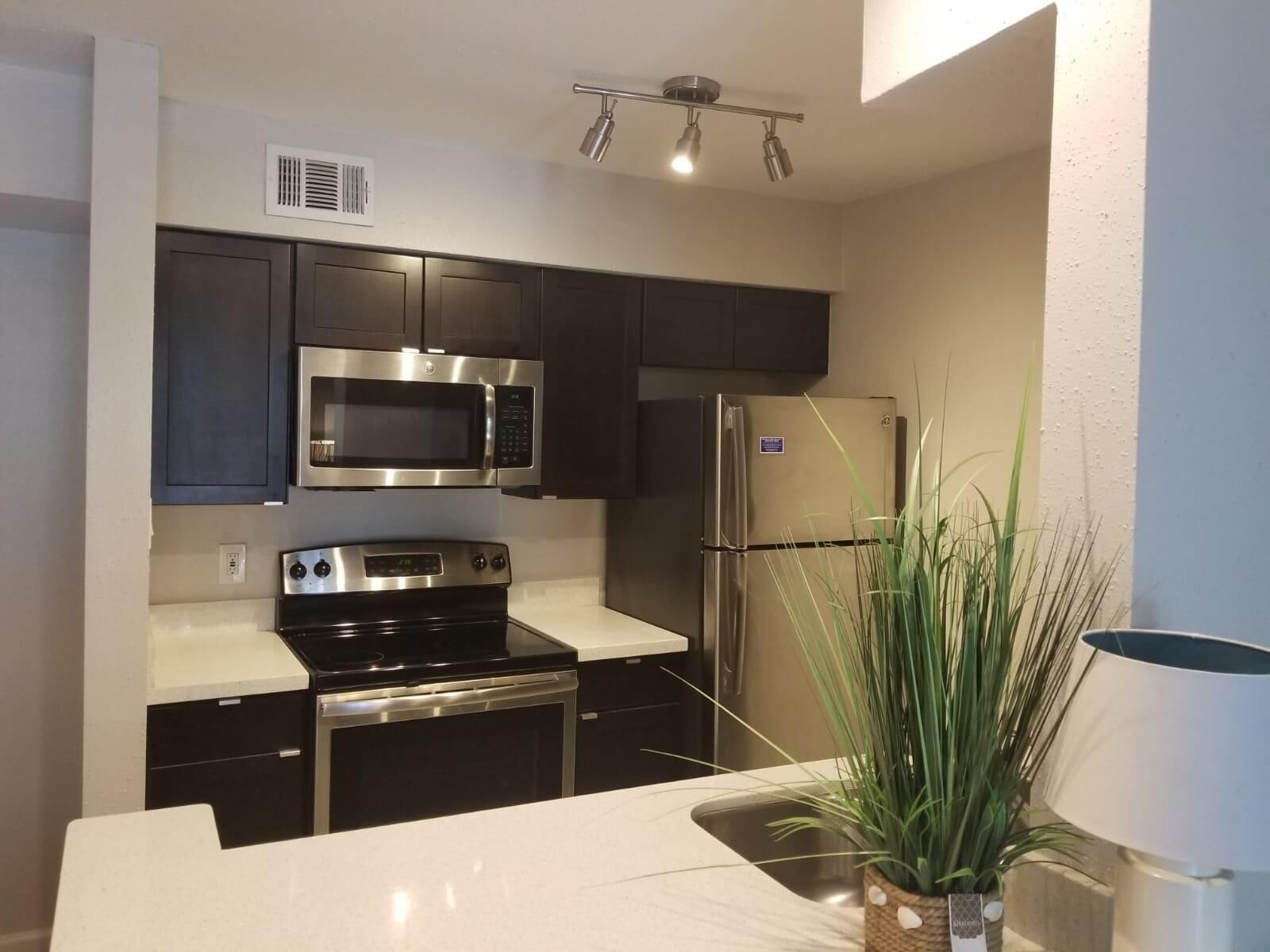 Property Photo:  4633 Wild Indigo Street 559  TX 77027 