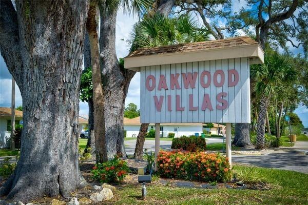Property Photo:  2907 51st Avenue W  FL 34205 