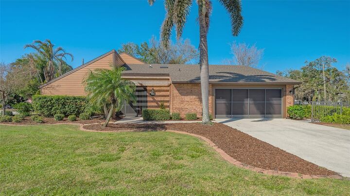 Property Photo: 1525 Hinton Street FL 33952