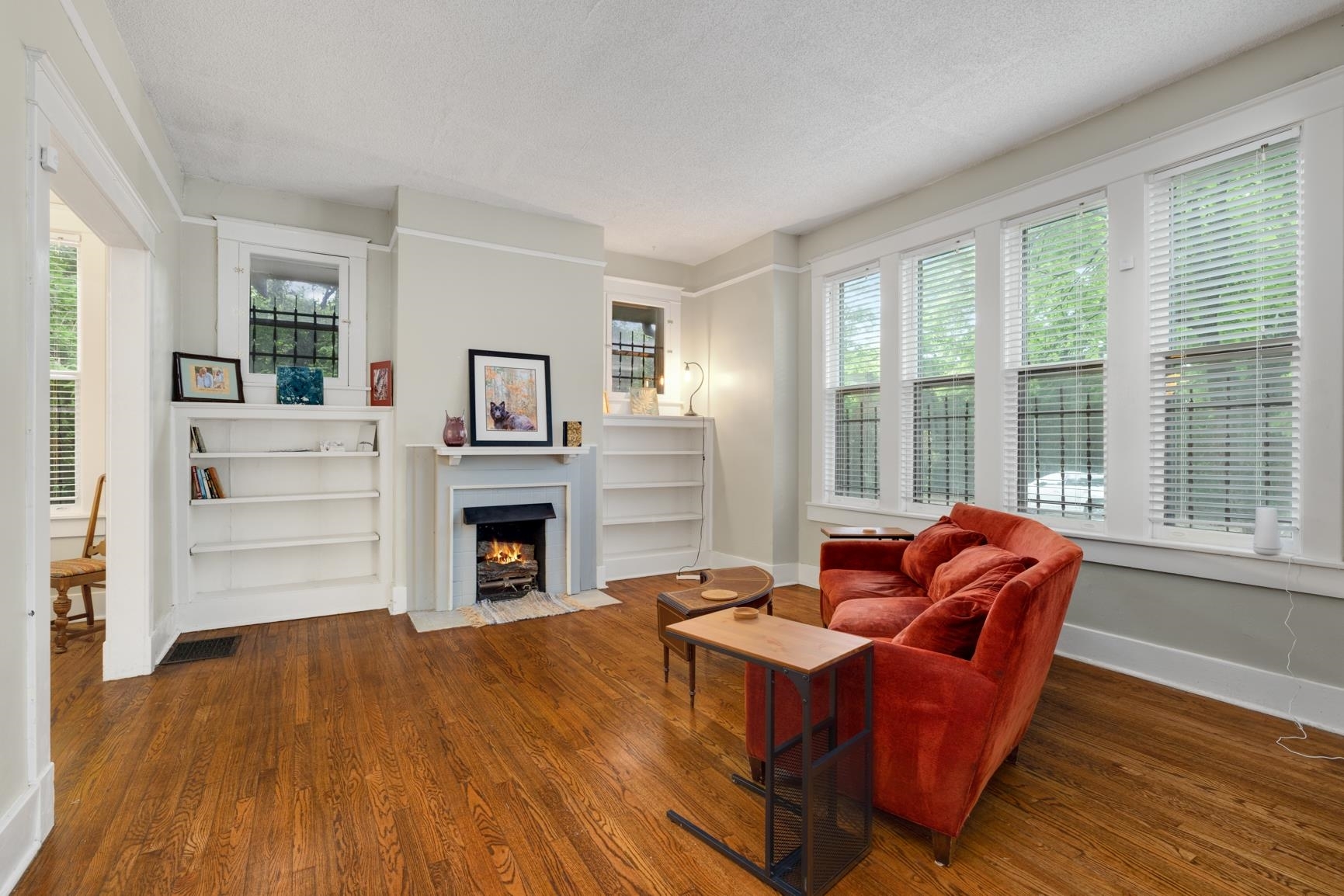 Property Photo: 1151 Central Ave TN 38104