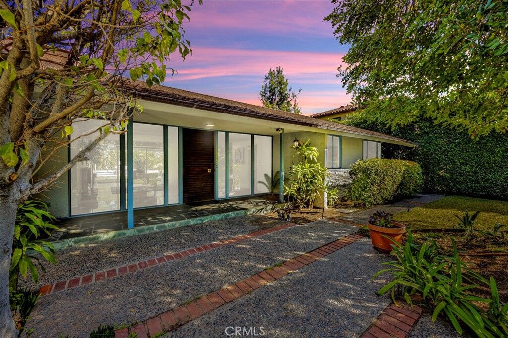 Property Photo:  1645 San Pasqual Street  CA 91106 