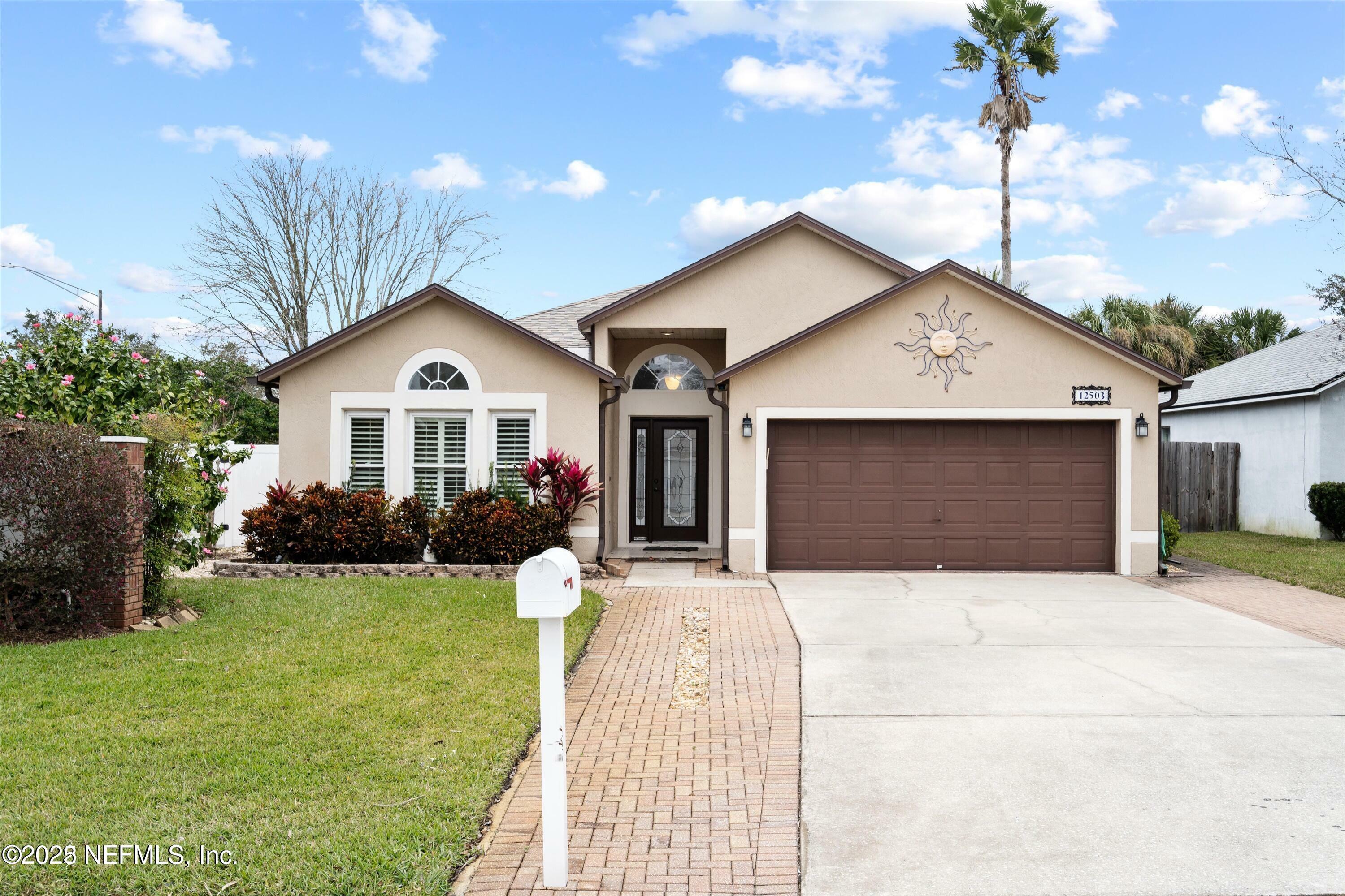 Property Photo:  12503 Ash Harbor Drive  FL 32224 