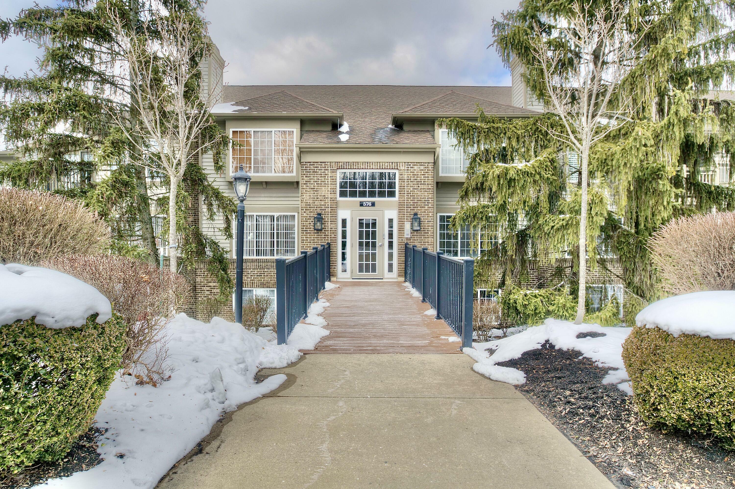 Property Photo: 576 Cloverfield Lane KY 41011
