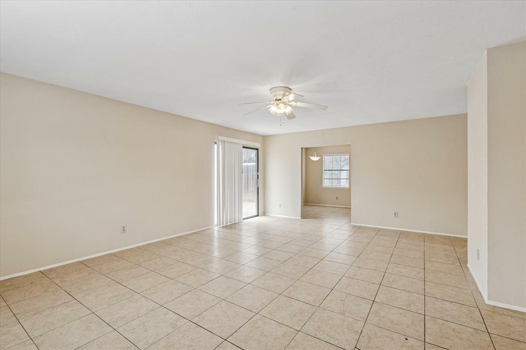 Property Photo:  3728 Horizon Place  TX 76133 