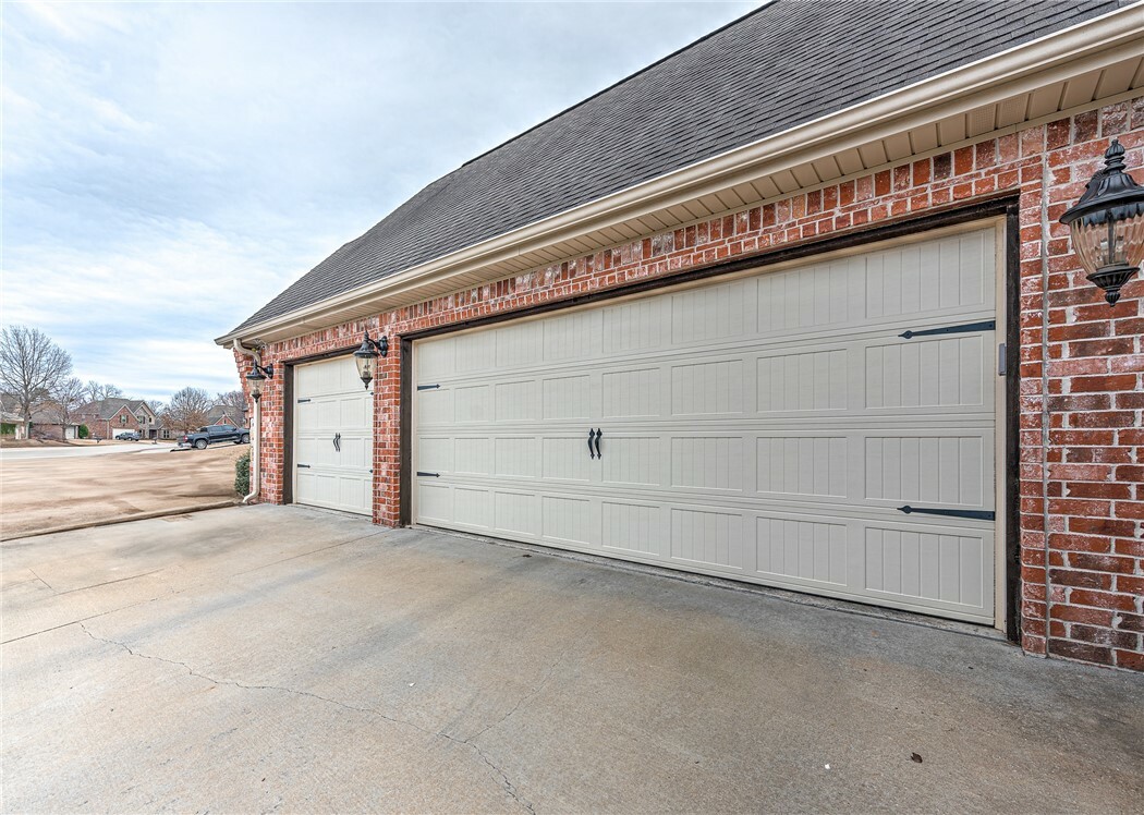 Property Photo:  6402 35th Street  AR 72758 