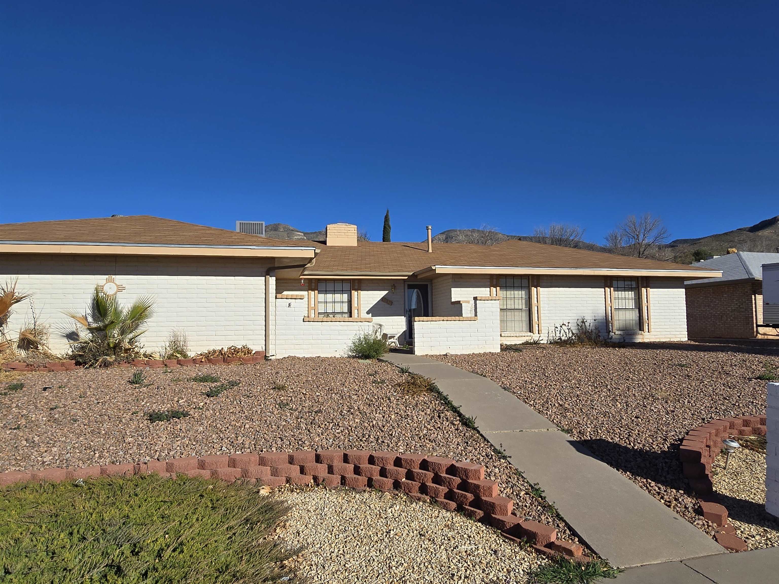 Property Photo: 1010 Sundial Ave NM 88310