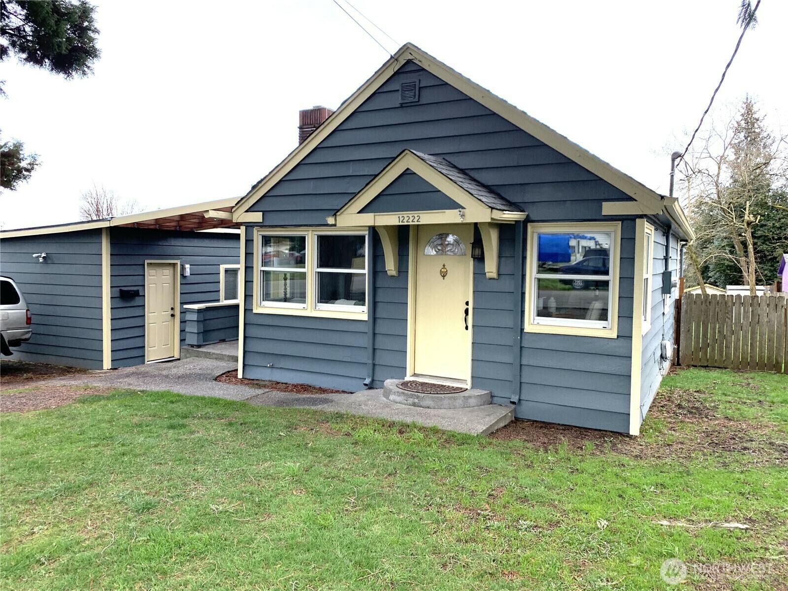 Property Photo:  12222  22nd Avenue S  WA 98168 