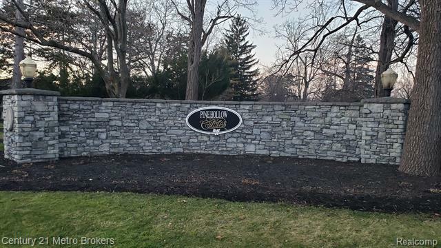 6336 Bridle Path  Grand Blanc Twp MI 48439 photo