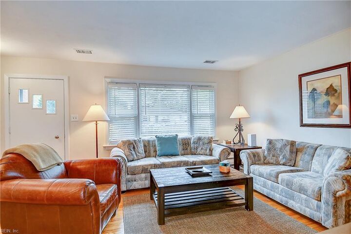 Property Photo:  2220 N Lakeside Dr  VA 23454 