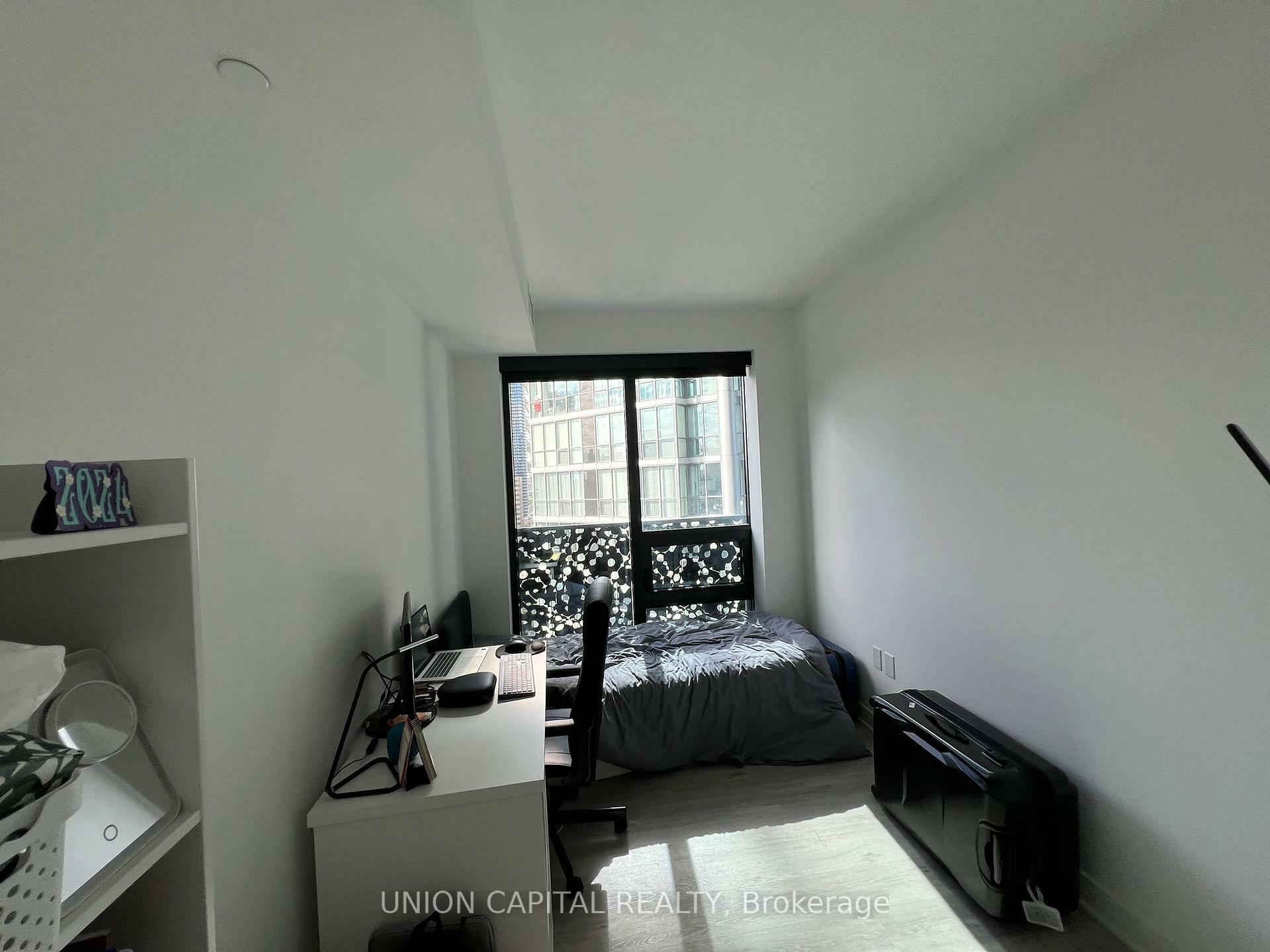 Property Photo: 55 Charles Street 1406 ON M4Y 0J1