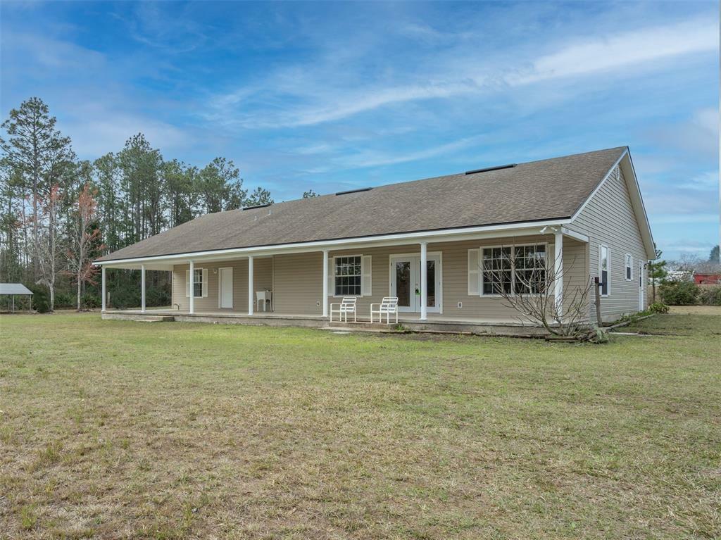 Property Photo:  27189 Betina Drive  FL 32046 