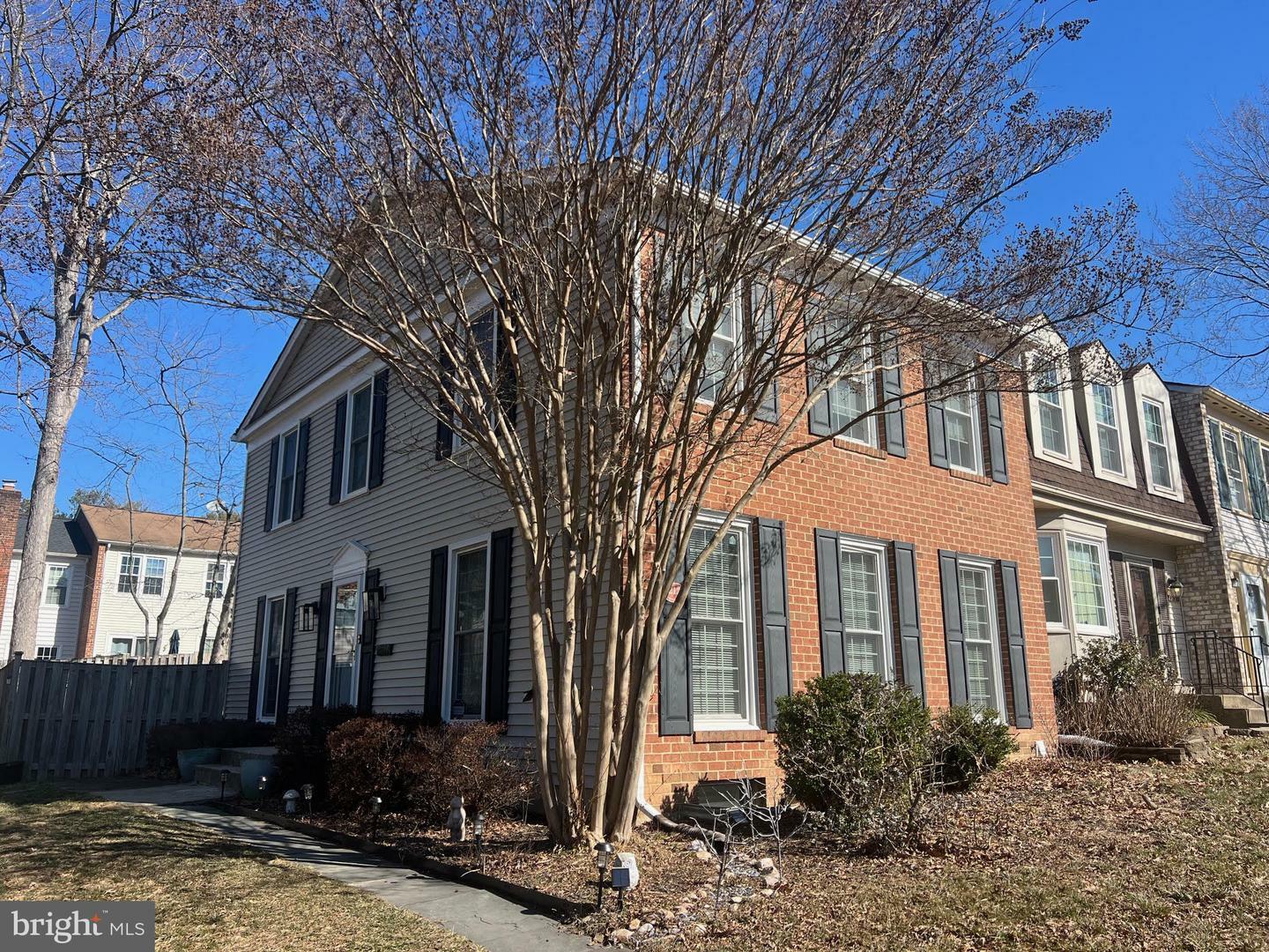 Property Photo:  12124 Stoneford Drive  VA 22192 