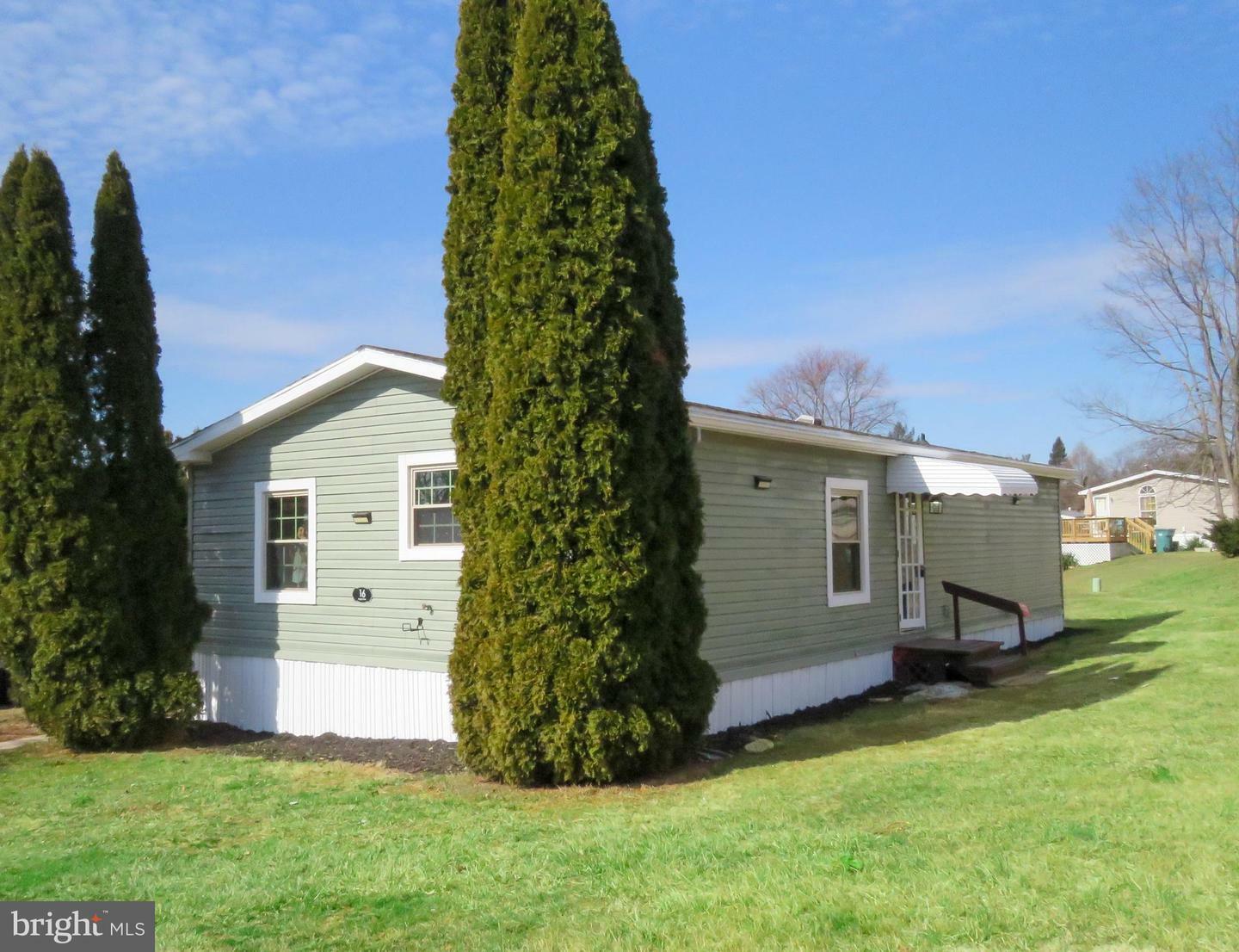 Property Photo: 16 Eagle Drive PA 17560