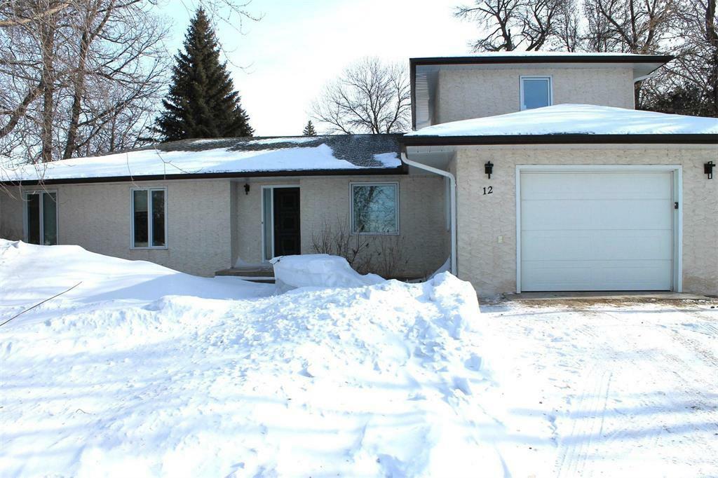 Property Photo:  12 Alexander Street West  MB R0H 0H0 