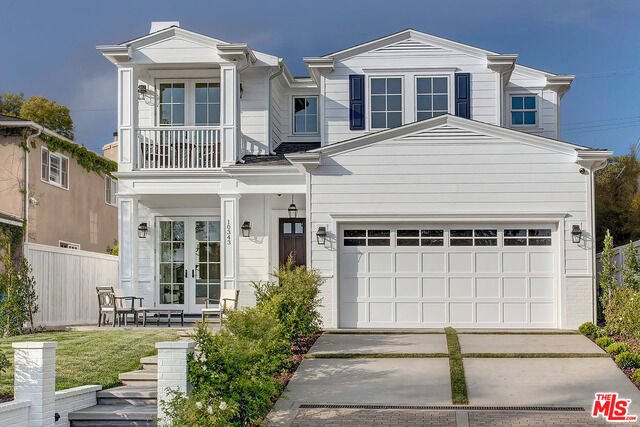 Property Photo: 10343 Dunleer Dr CA 90064