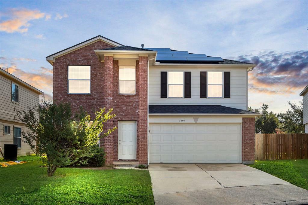 Property Photo: 7906 Sweetstone Bluff Lane TX 77433