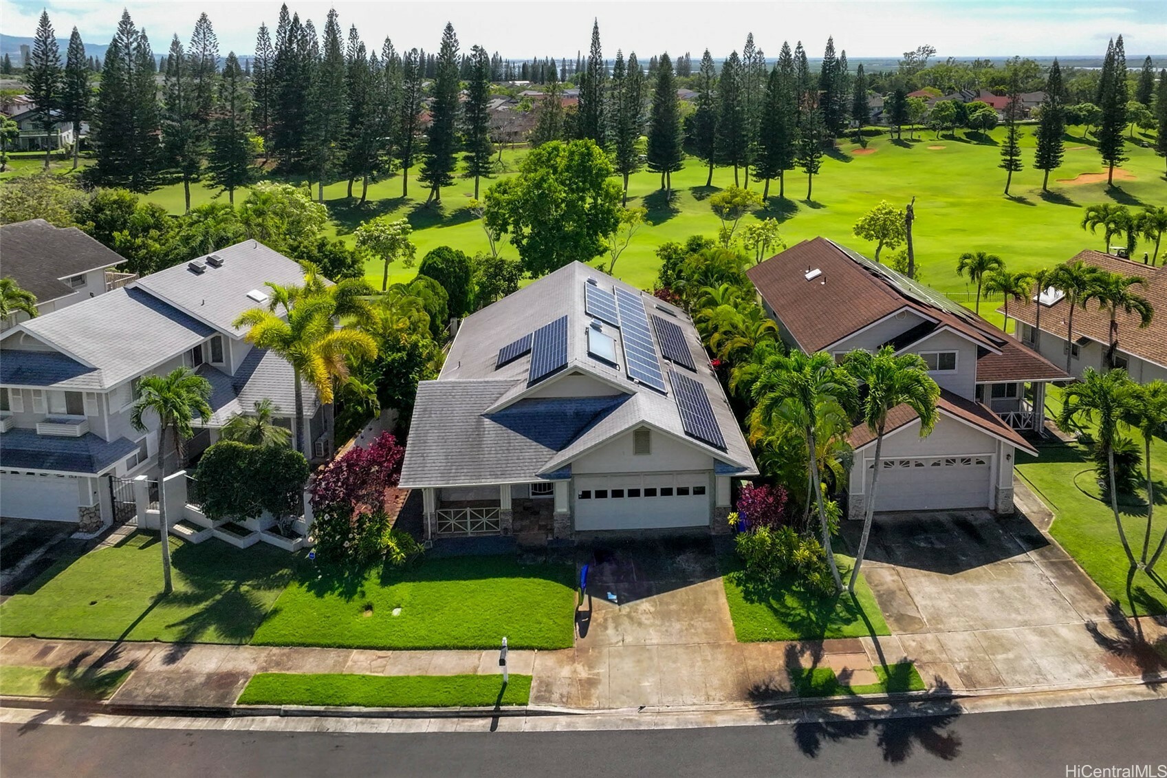 Property Photo:  94-585 Lumiauau Street  HI 96797 