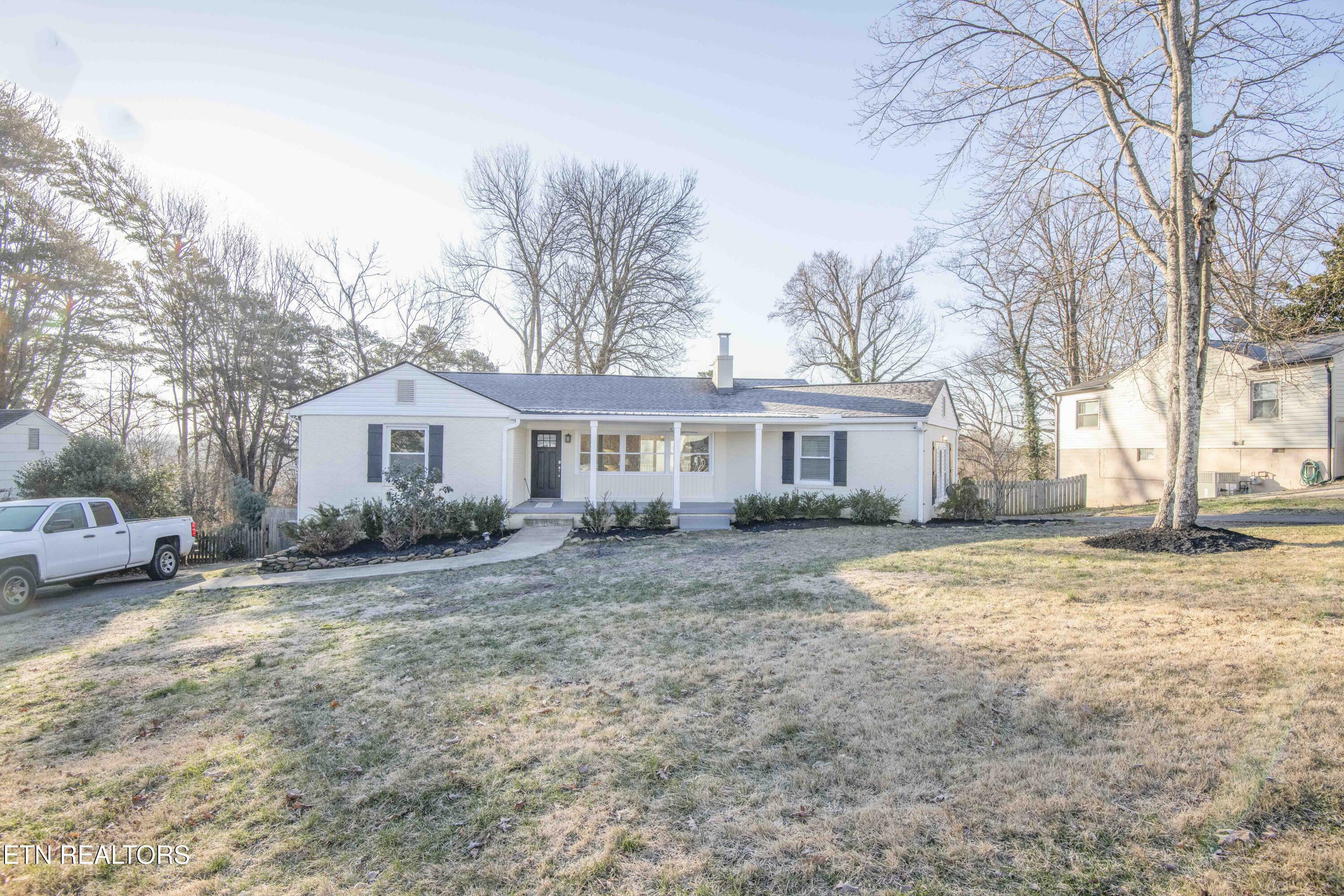 Property Photo:  4304 Lamour Rd  TN 37909 