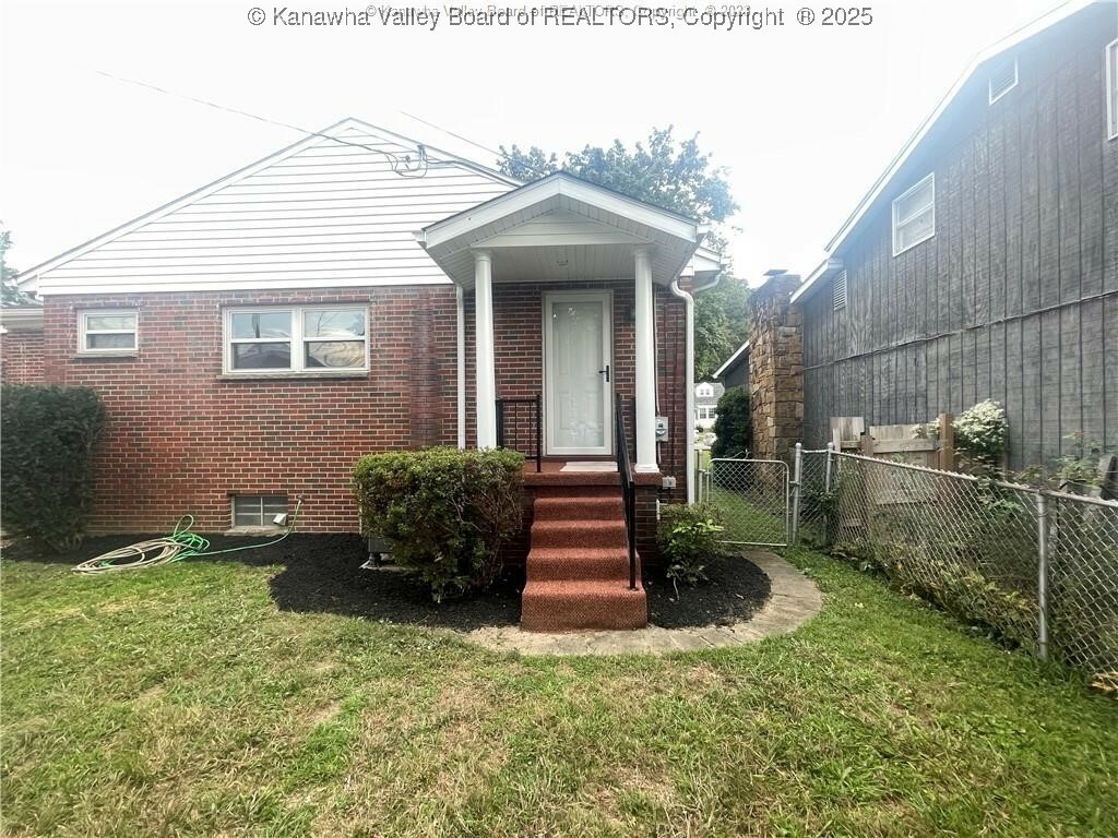 Property Photo: 4414 Venable Avenue WV 25304