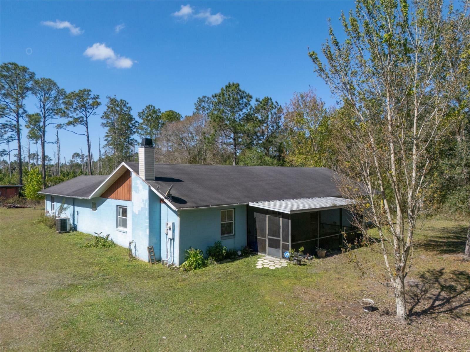 Property Photo:  1902 Candleberry Street  FL 32110 