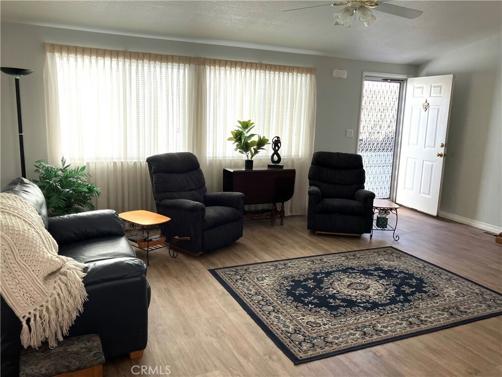 Property Photo:  1250 N Kirby Street 184  CA 92545 