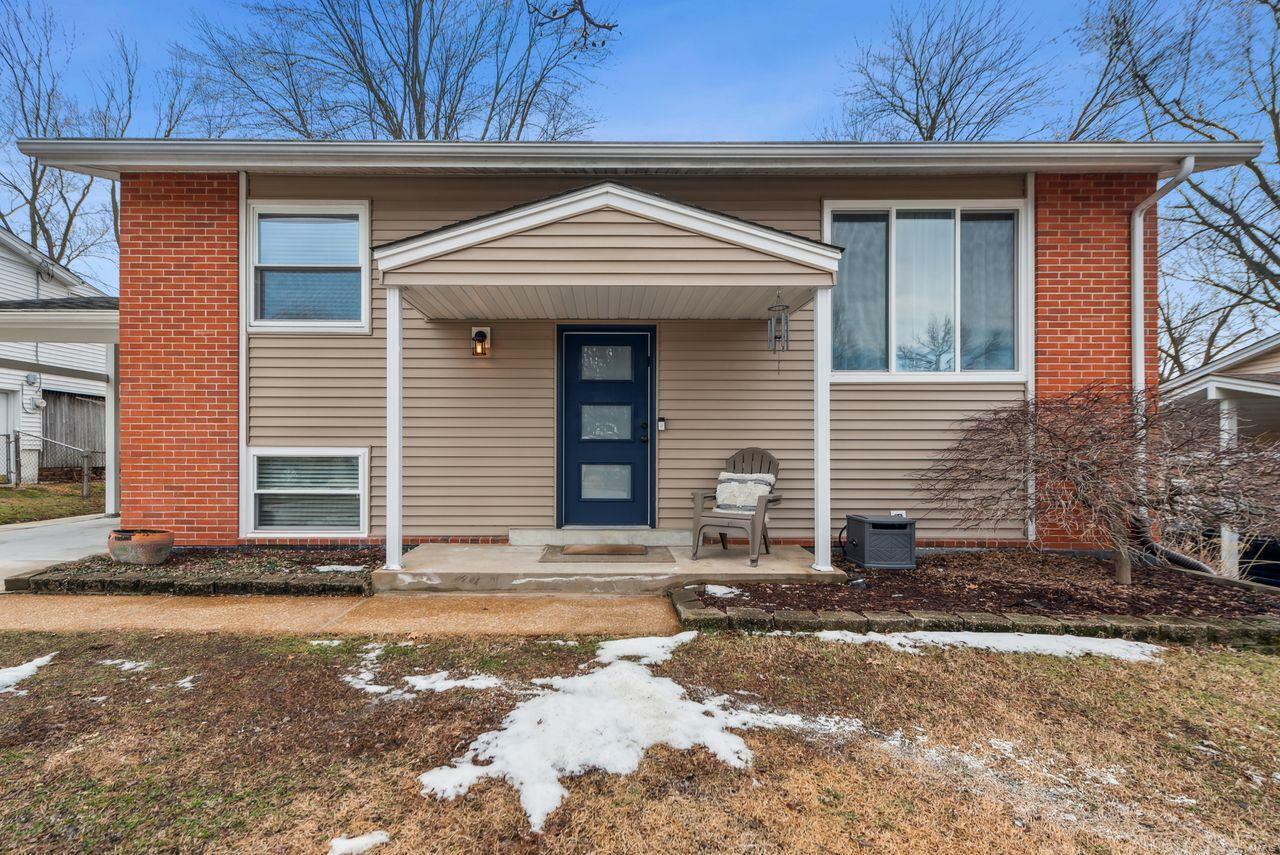 Property Photo:  11946 Glenvalley Drive  MO 63043 