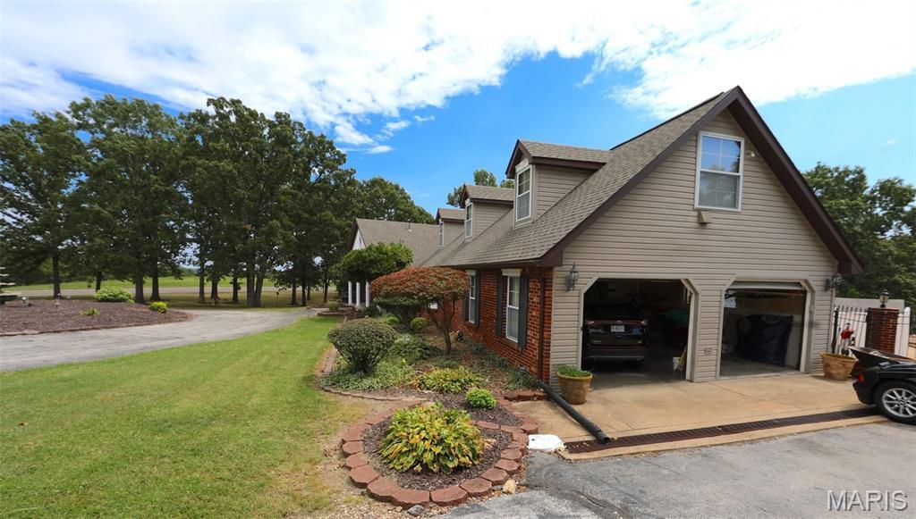 Property Photo: 432 Highway W MO 63080