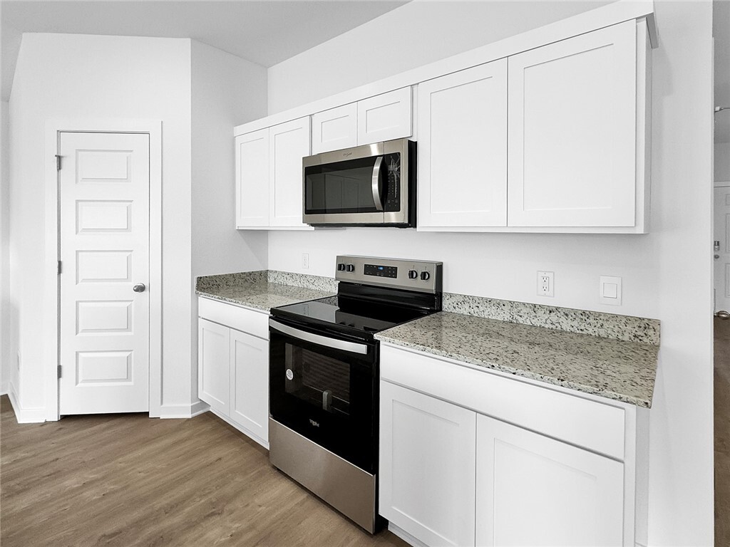 Property Photo: 440 Raegan Street AR 72753