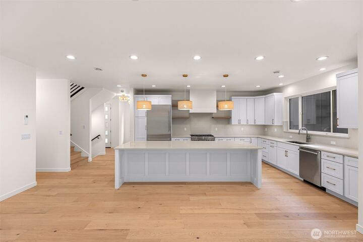 Property Photo:  406  Willow Road Place  WA 98226 
