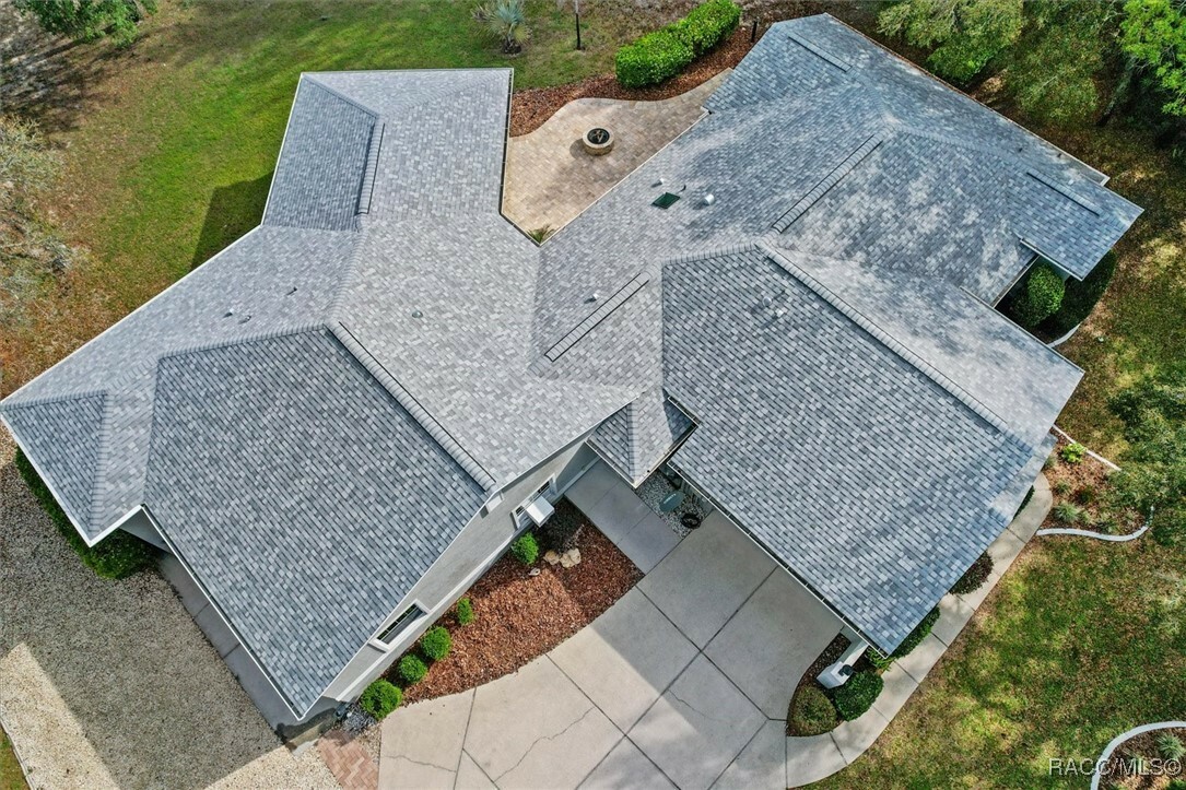 Property Photo: 919 W Pearson Street FL 34442