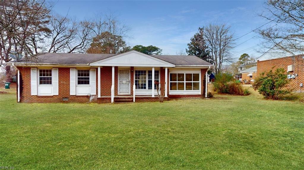 Property Photo: 1429 Government Rd VA 23185