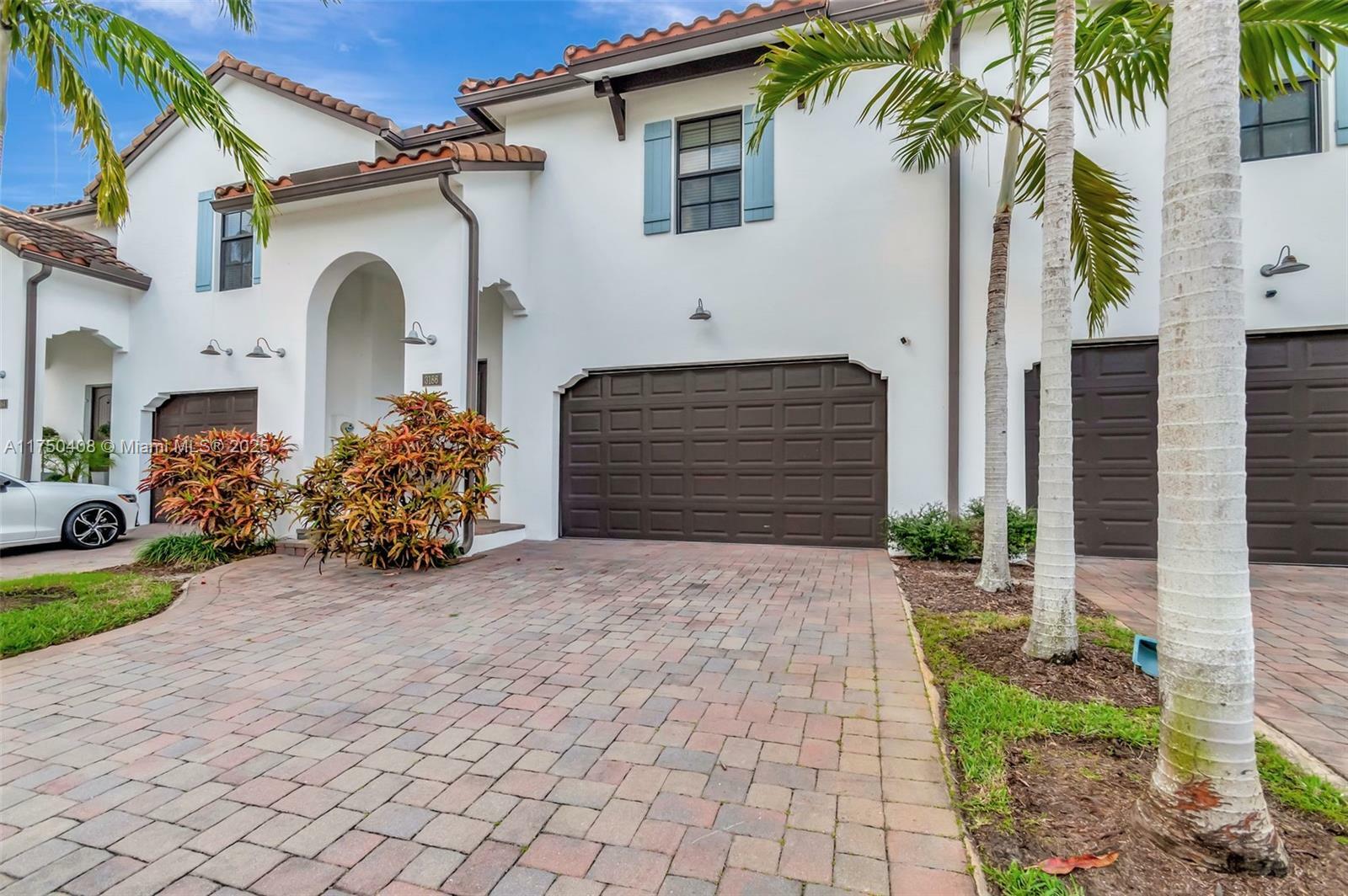 Property Photo:  3186 Santa Catalina Pl  FL 33467 