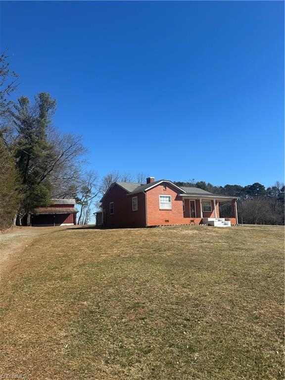 Property Photo: 4704 Austin Traphill Road NC 28621