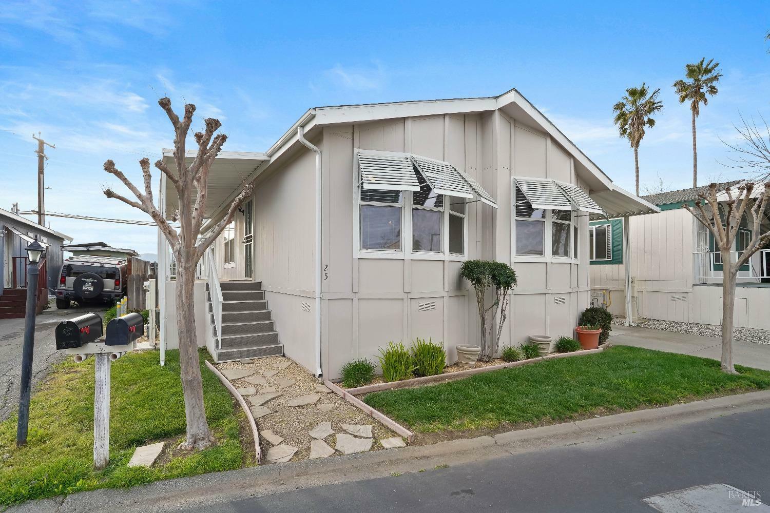 Property Photo: 25 Del Rey Drive CA 95687
