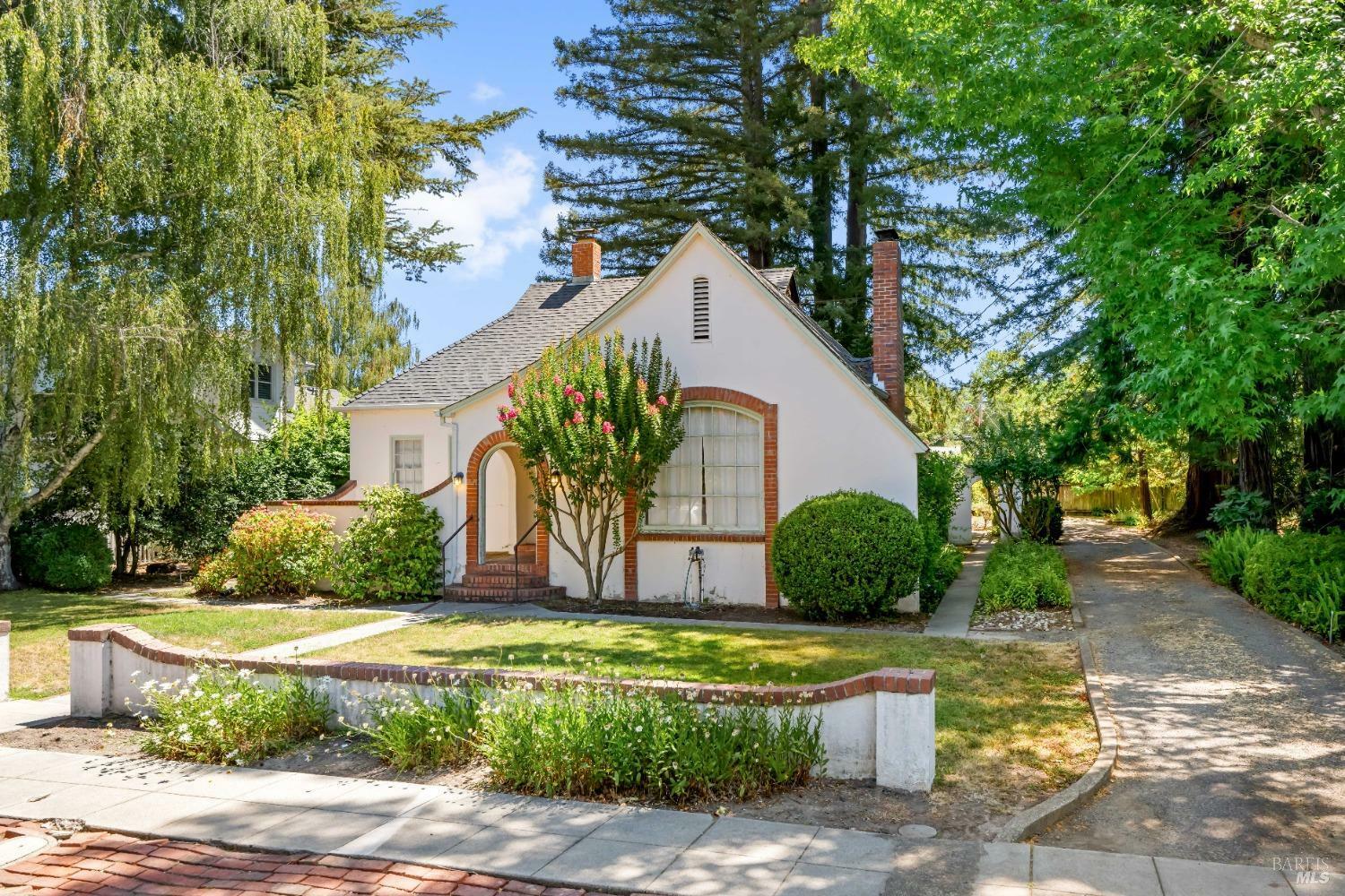 Property Photo: 742 Austin Avenue CA 95476