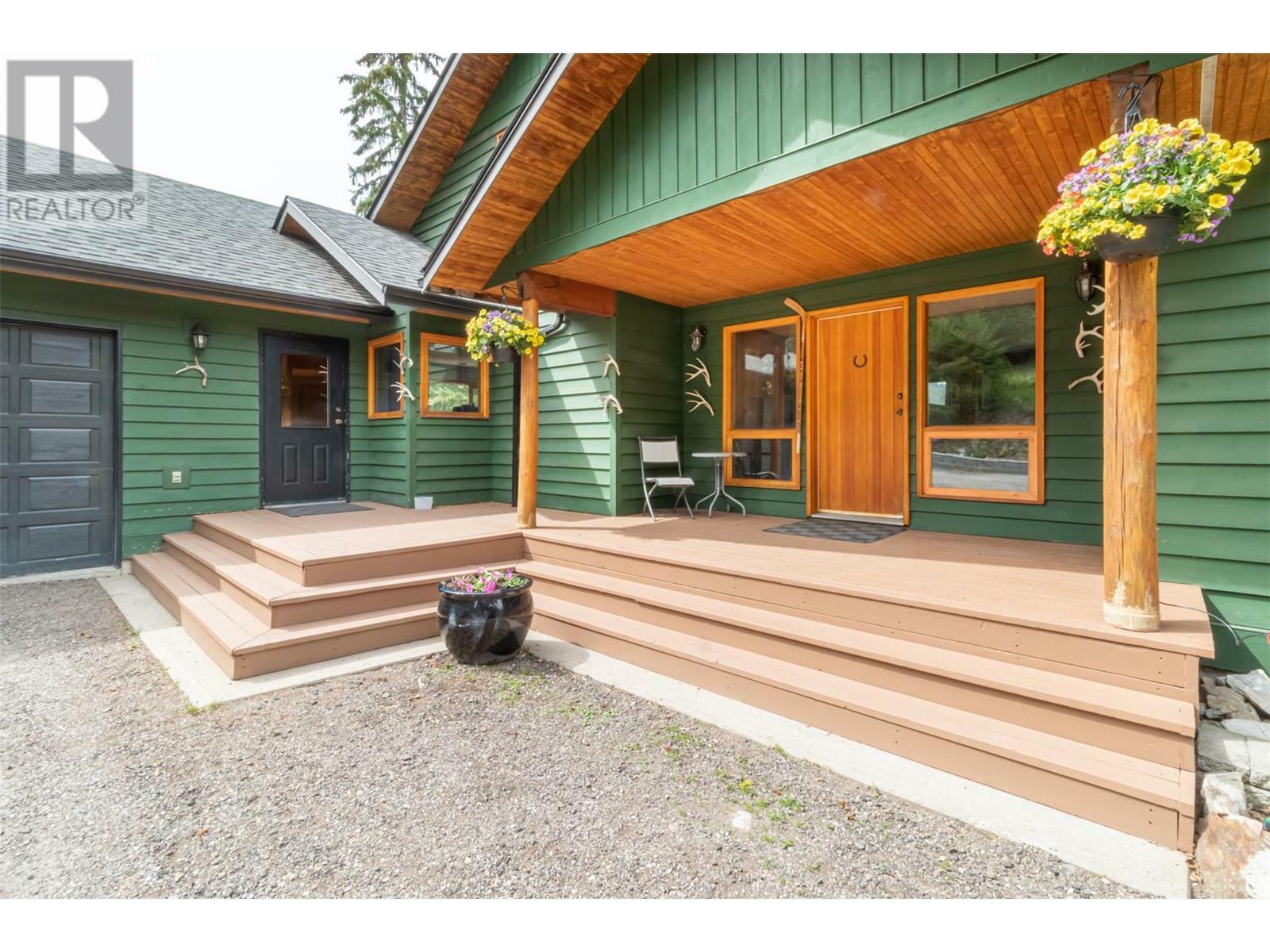 Photo de la propriété: 11300 Three Forks Road BC V1X 4R5