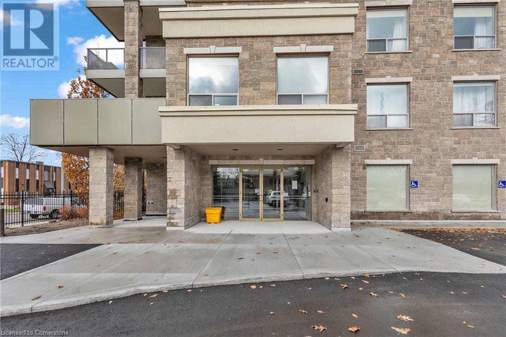 Property Photo: 223 Erb Street West 502 ON N2L 0B3