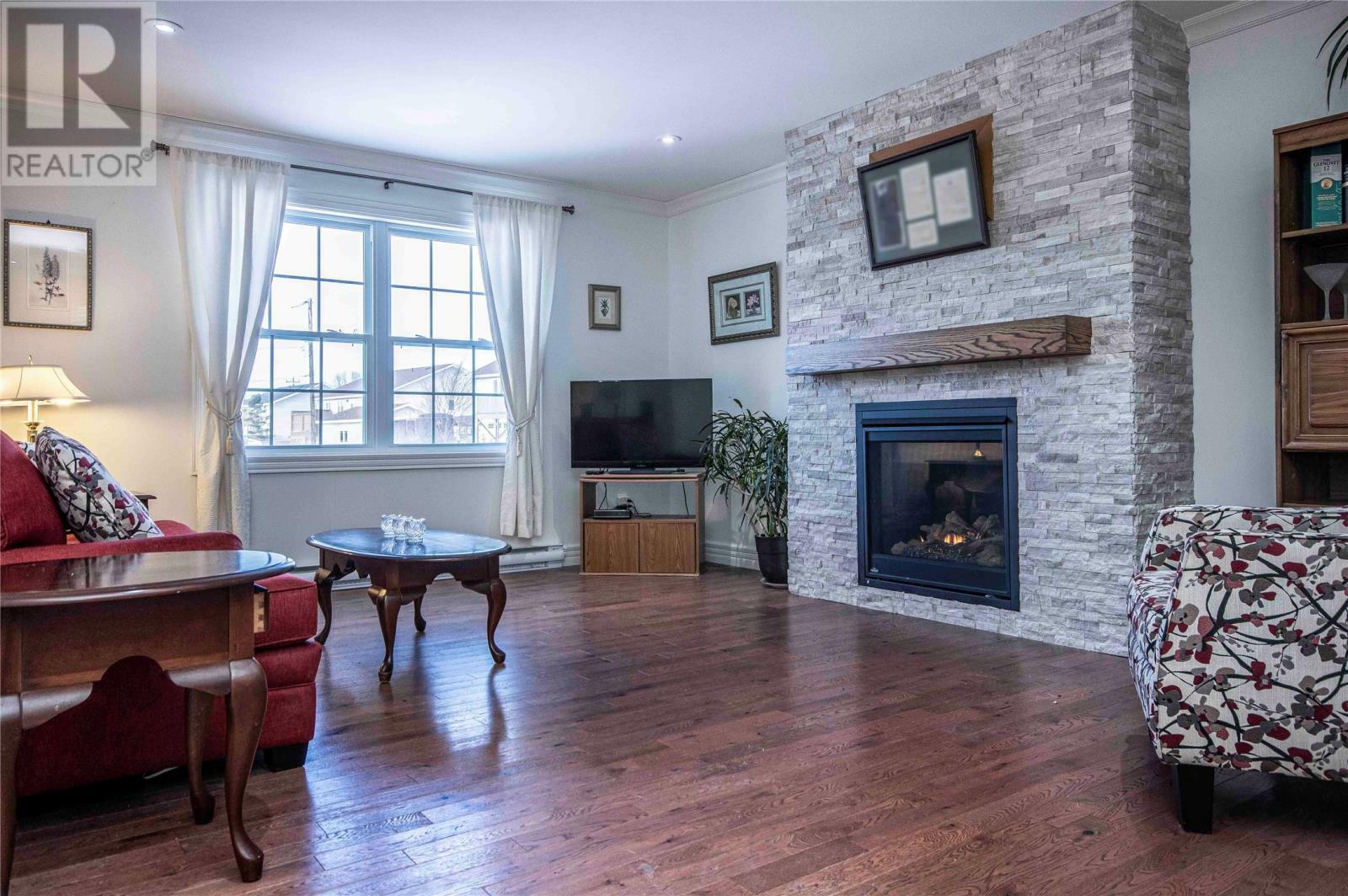 Property Photo:  7 Foxwood Drive  NL A1X 2B9 