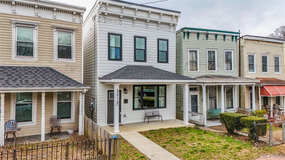 Property Photo: 2313 Fairmount Avenue VA 23223
