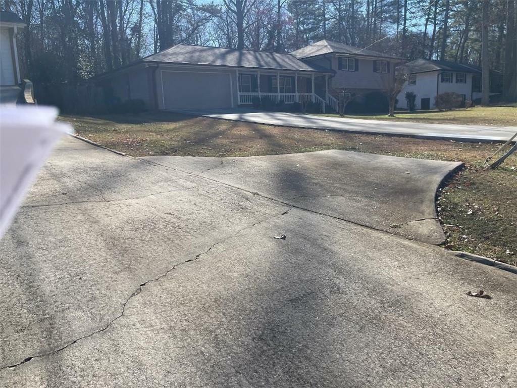 Property Photo: 2317B Crestcliff Drive GA 30084