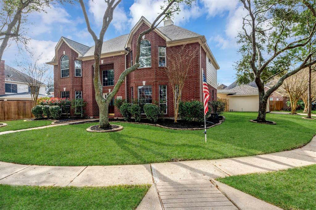 Property Photo:  2409 Sawgrass Court  TX 77573 