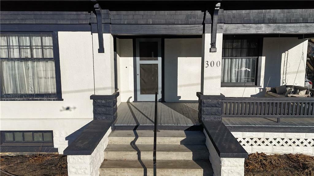 Property Photo: 300 N Monroe Street MO 64473