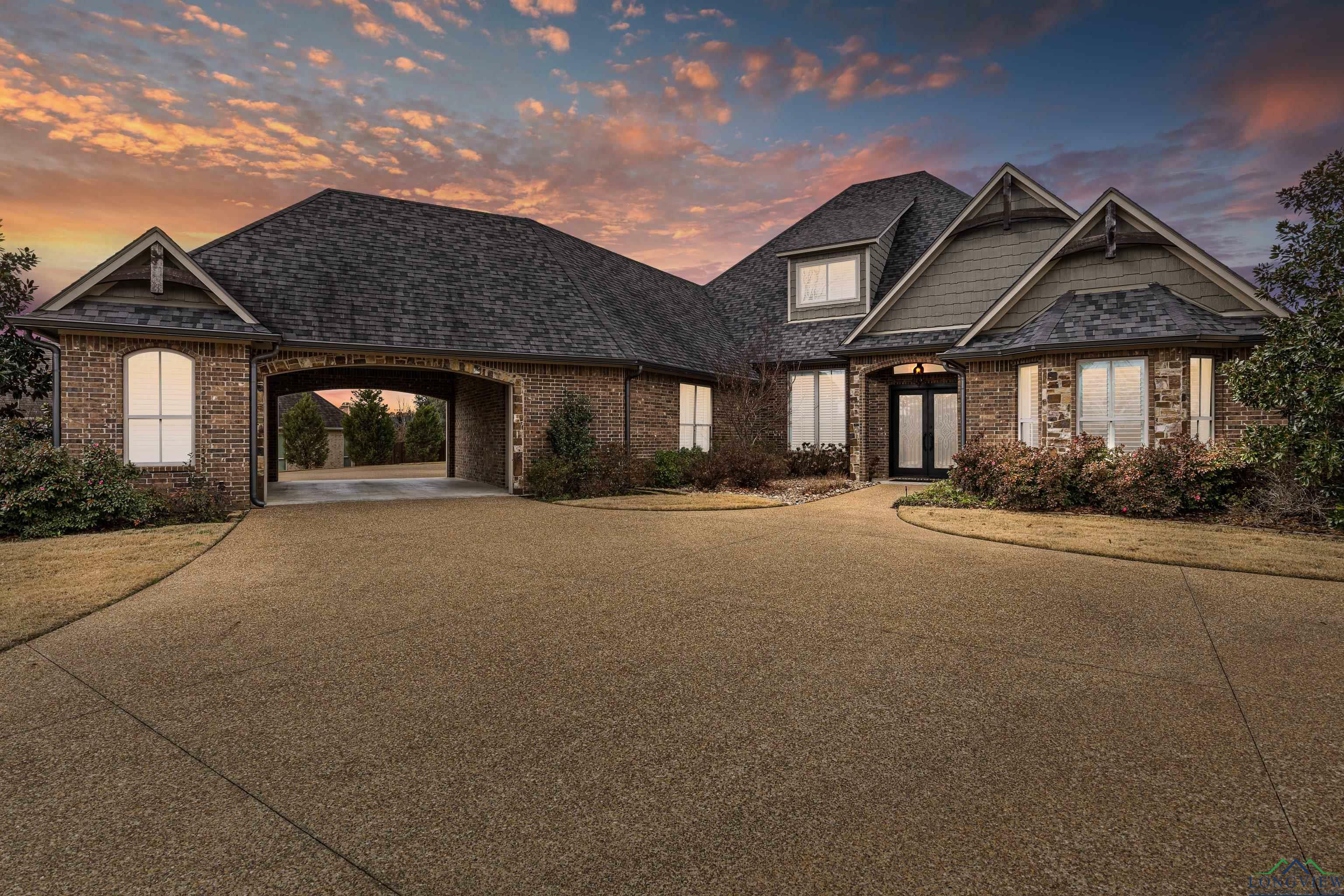 Property Photo: 3401 Oak Hill Trail TX 75605