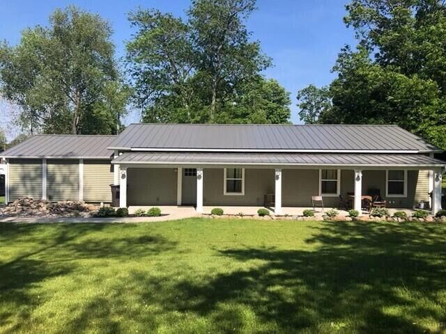 30 E Montgomery Street  Hillsdale MI 49242 photo